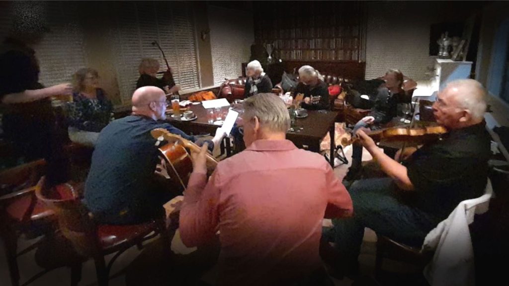 Ierse Folk Sessie Kunst en Cultuursalon, foto Wiedy Jakobs