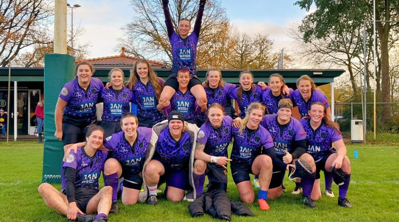 Rugbydames The Black Panthers verliezen in Deventer